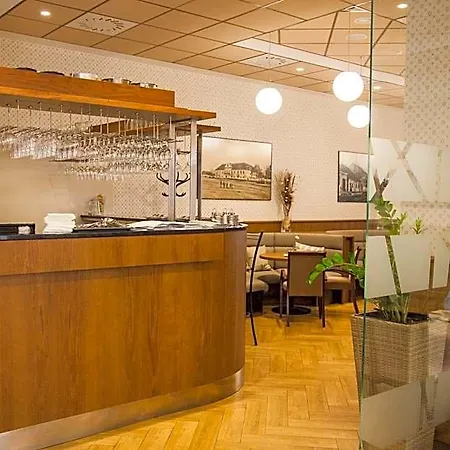 Eminent Hotel