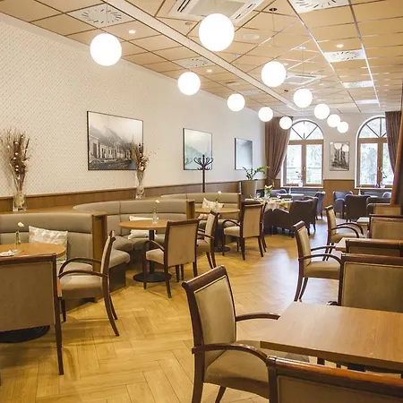 Eminent Hotel Zlate Moravce